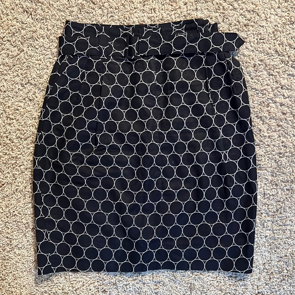 Apostrophe pencil skirt with belt, size 12, good condition.